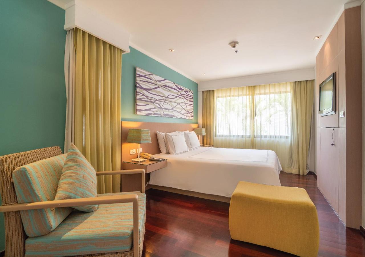 Radisson Resort And Suites Phuket Kamala-part Kültér fotó