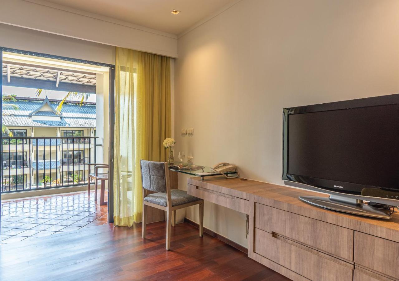 Radisson Resort And Suites Phuket Kamala-part Kültér fotó