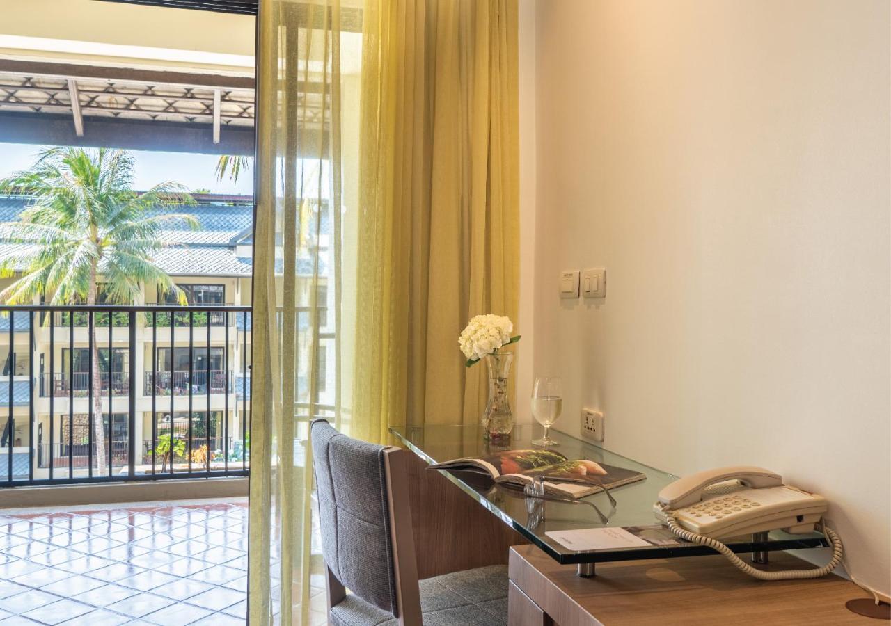 Radisson Resort And Suites Phuket Kamala-part Kültér fotó